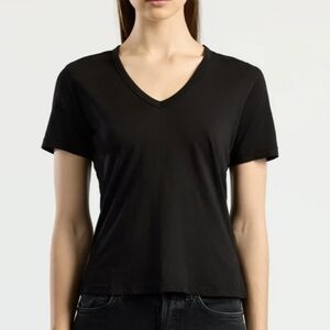 TSE Stretch Knit Black Cotton T Shirt Made In Italy M Medium V Neck